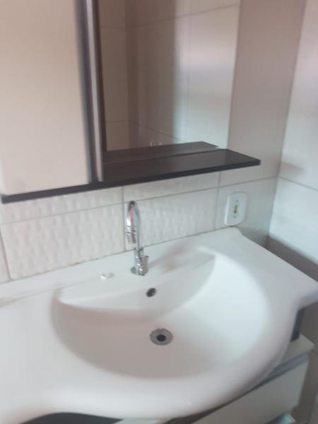 Casa para alugar com 3 quartos, 250m² - Foto 11