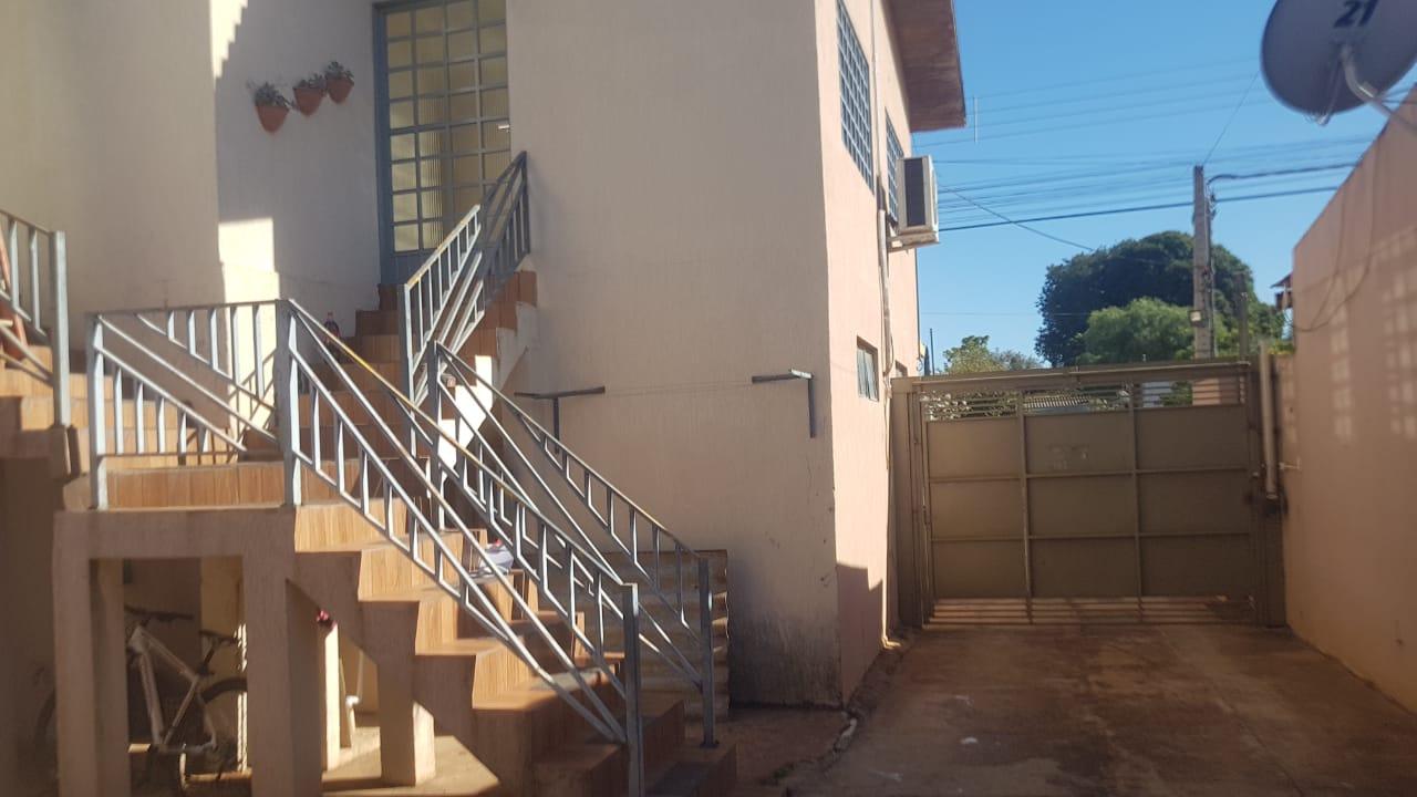 Apartamento para alugar com 2 quartos, 70m² - Foto 3