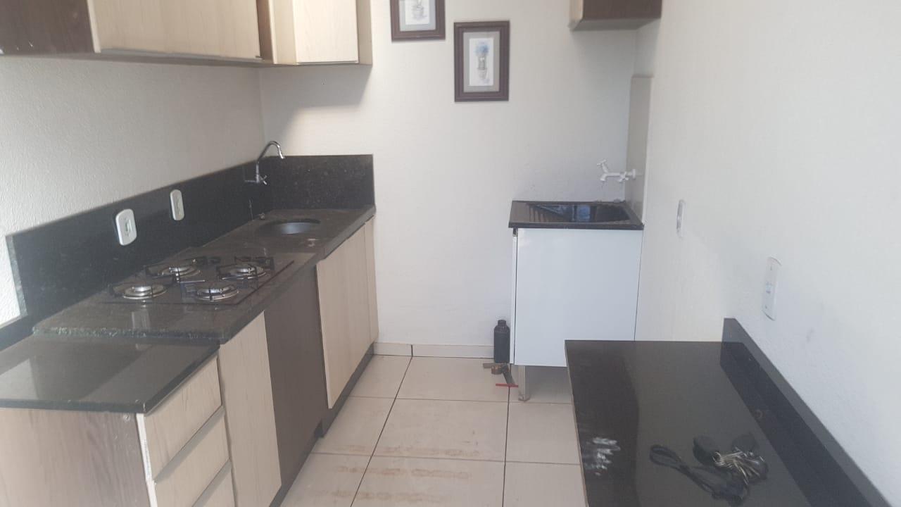 Apartamento para alugar com 2 quartos, 70m² - Foto 13