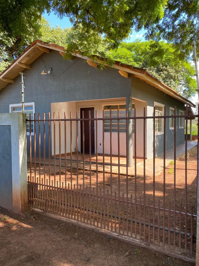 Casa para alugar com 3 quartos - Foto 1