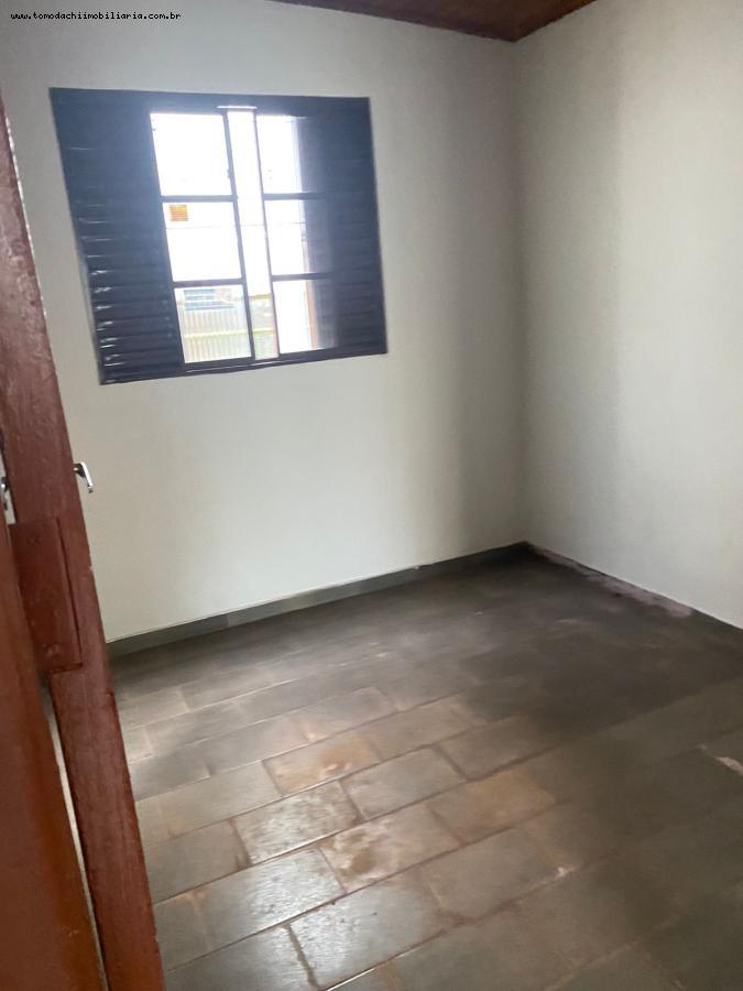 Casa para alugar com 3 quartos, 180m² - Foto 7