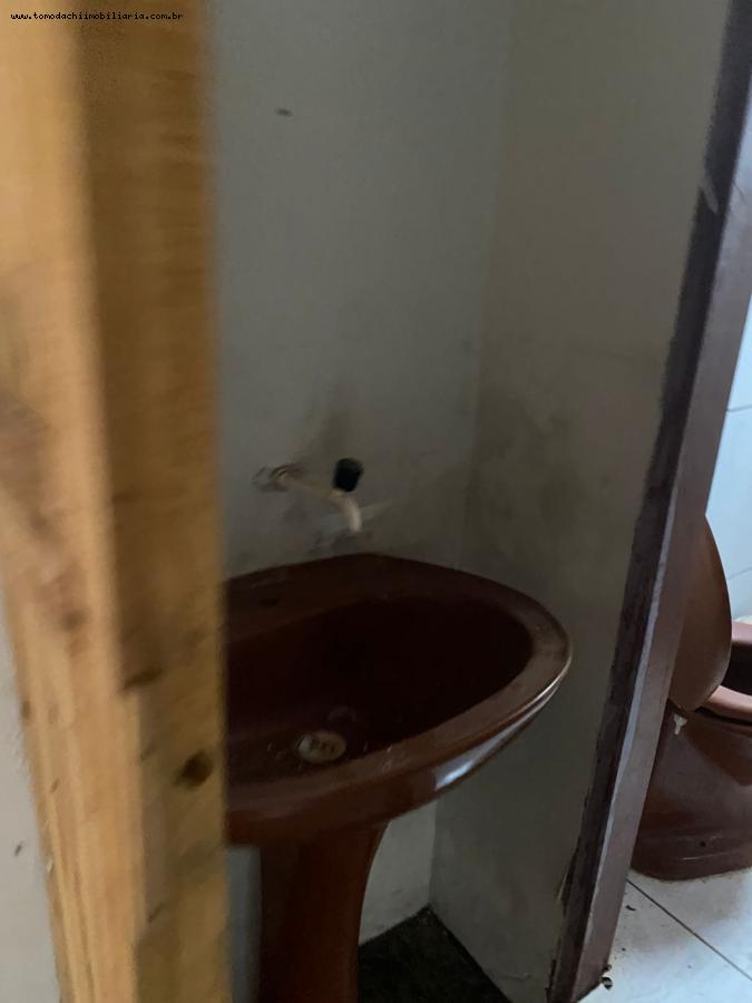 Casa para alugar com 3 quartos, 180m² - Foto 9