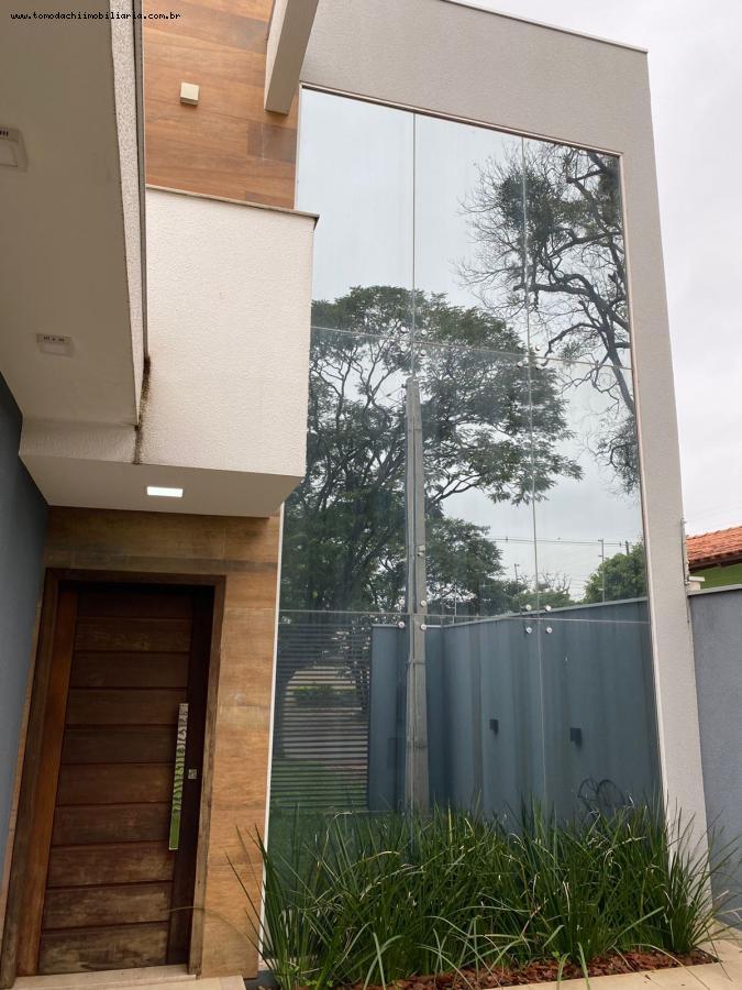 Casa para alugar com 3 quartos, 300m² - Foto 3