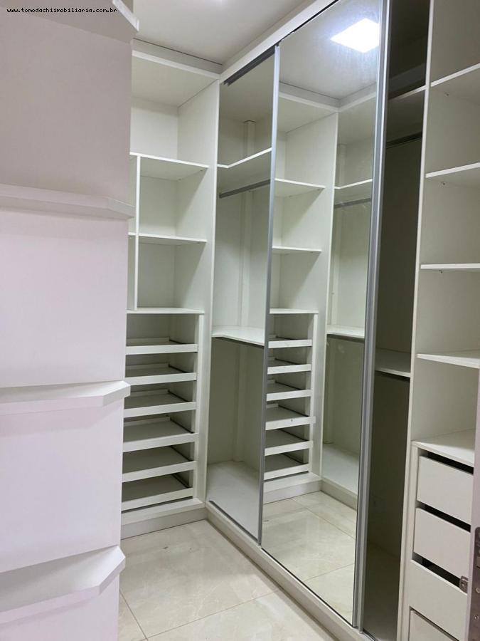 Casa para alugar com 3 quartos, 300m² - Foto 7