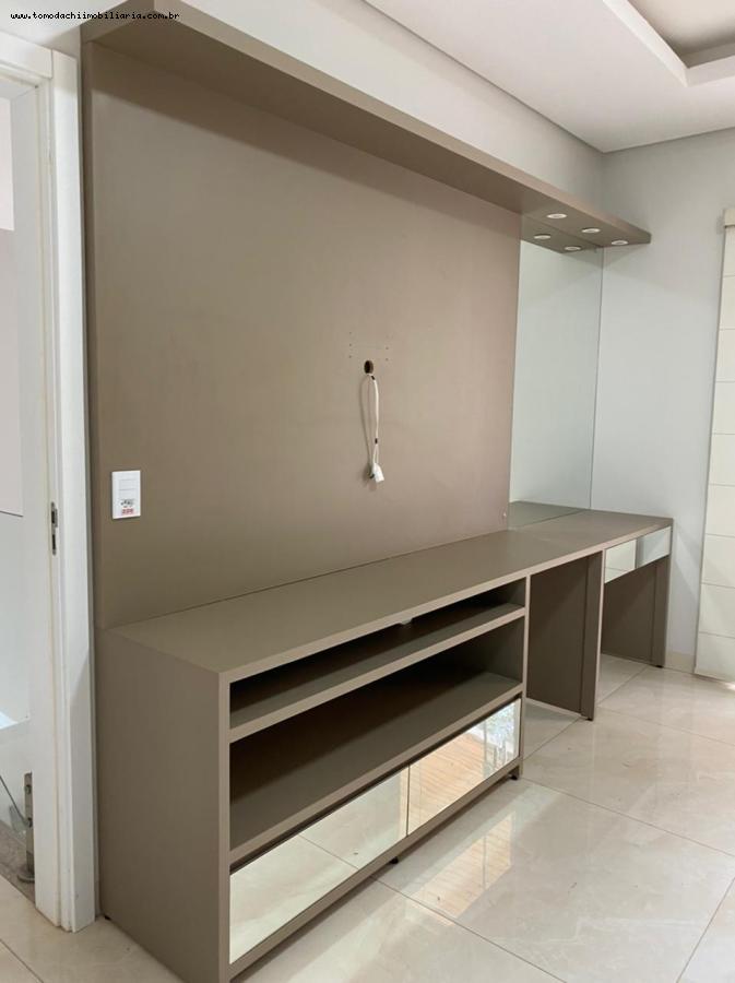 Casa para alugar com 3 quartos, 300m² - Foto 10