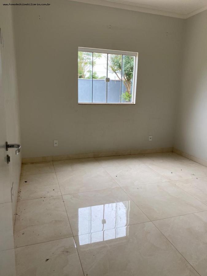 Casa para alugar com 3 quartos, 300m² - Foto 14
