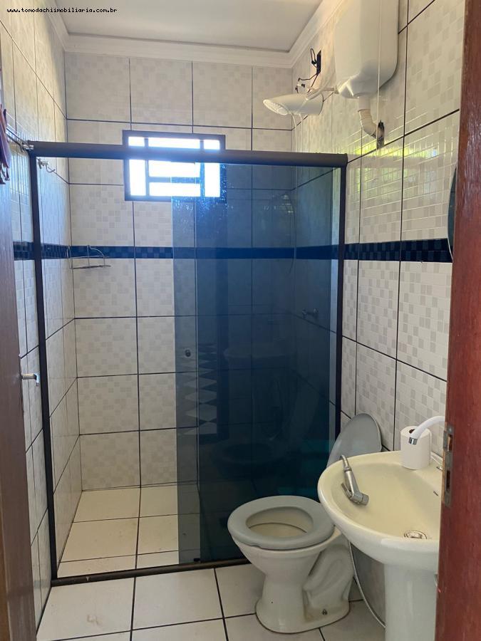 Casa para alugar com 2 quartos, 180m² - Foto 4