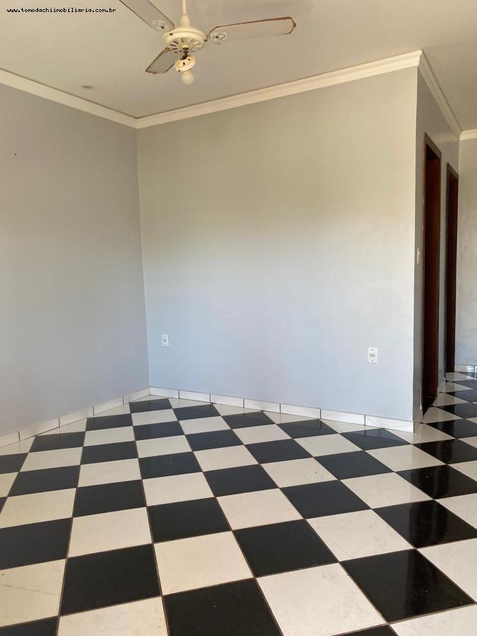 Casa para alugar com 2 quartos, 180m² - Foto 6