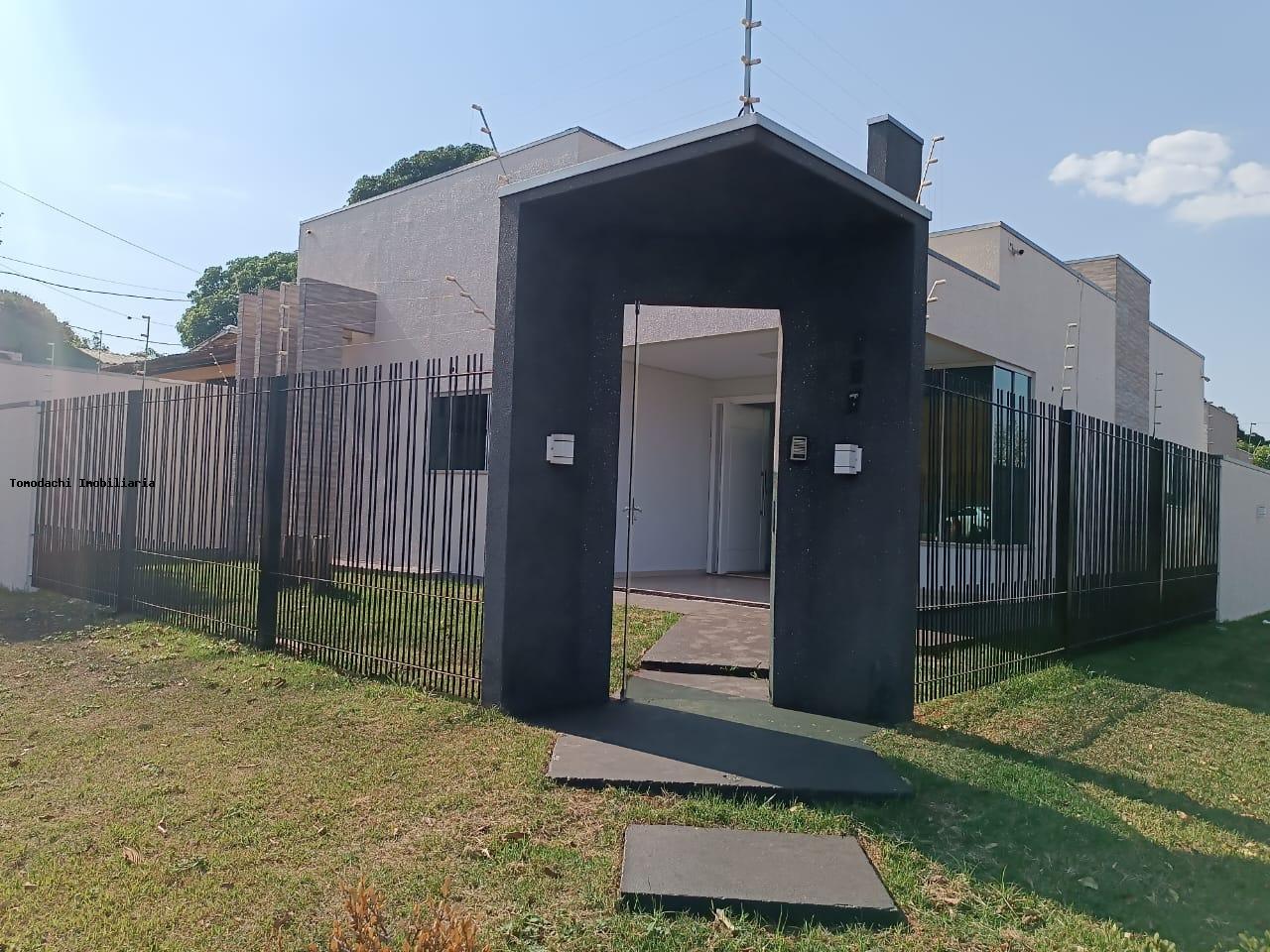 Casa para alugar com 3 quartos, 420m² - Foto 1