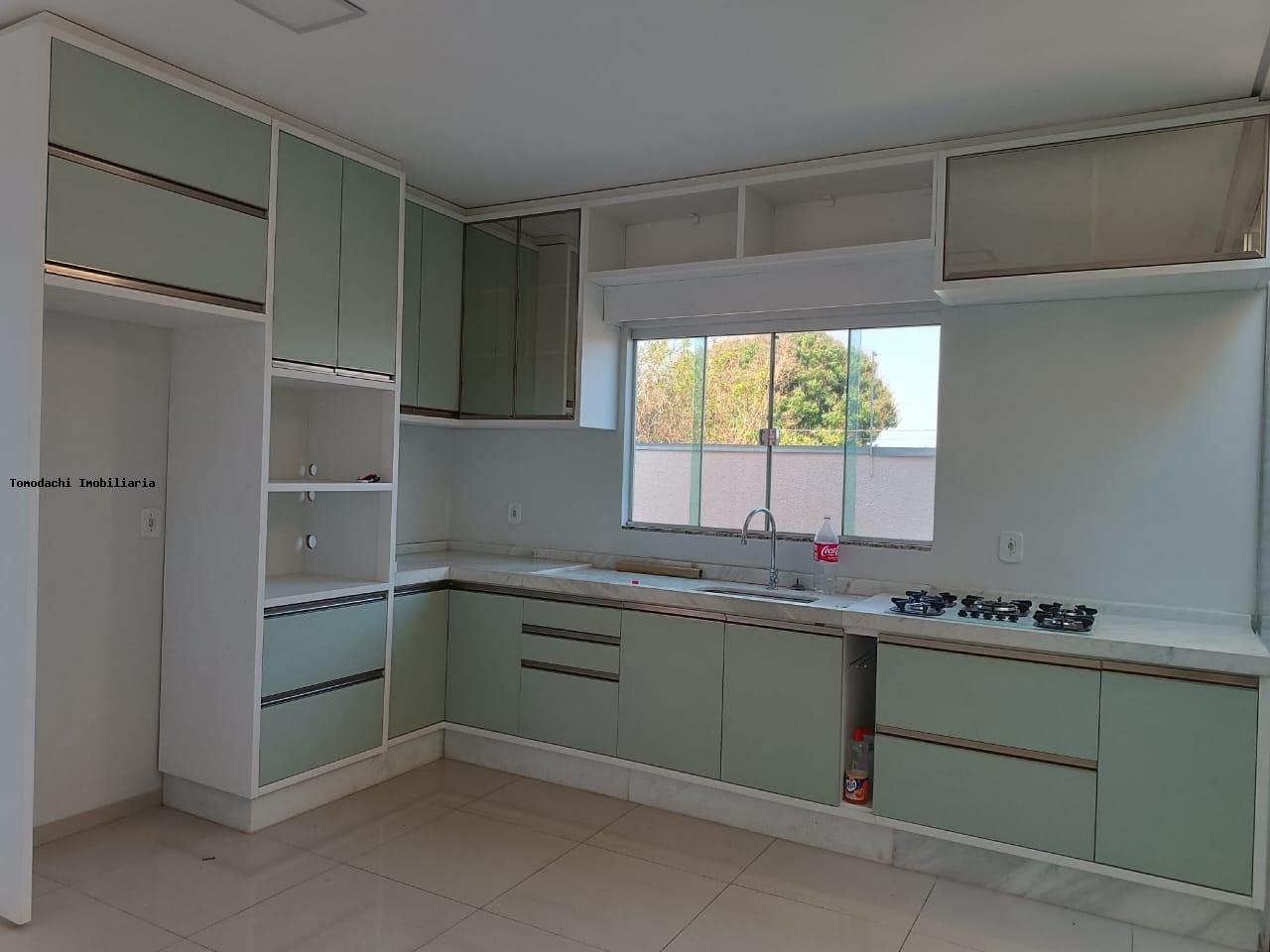 Casa para alugar com 3 quartos, 420m² - Foto 7