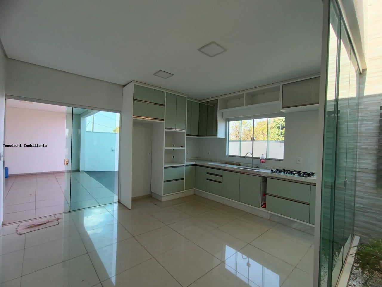 Casa para alugar com 3 quartos, 420m² - Foto 6