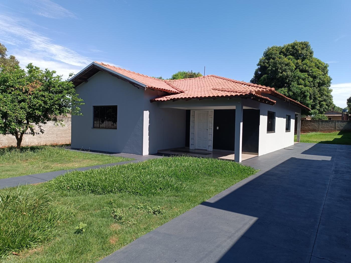 Casa, 3 quartos, 161 m² - Foto 1