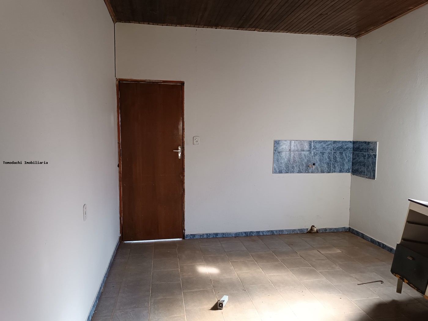 Casa para alugar com 2 quartos, 250m² - Foto 5