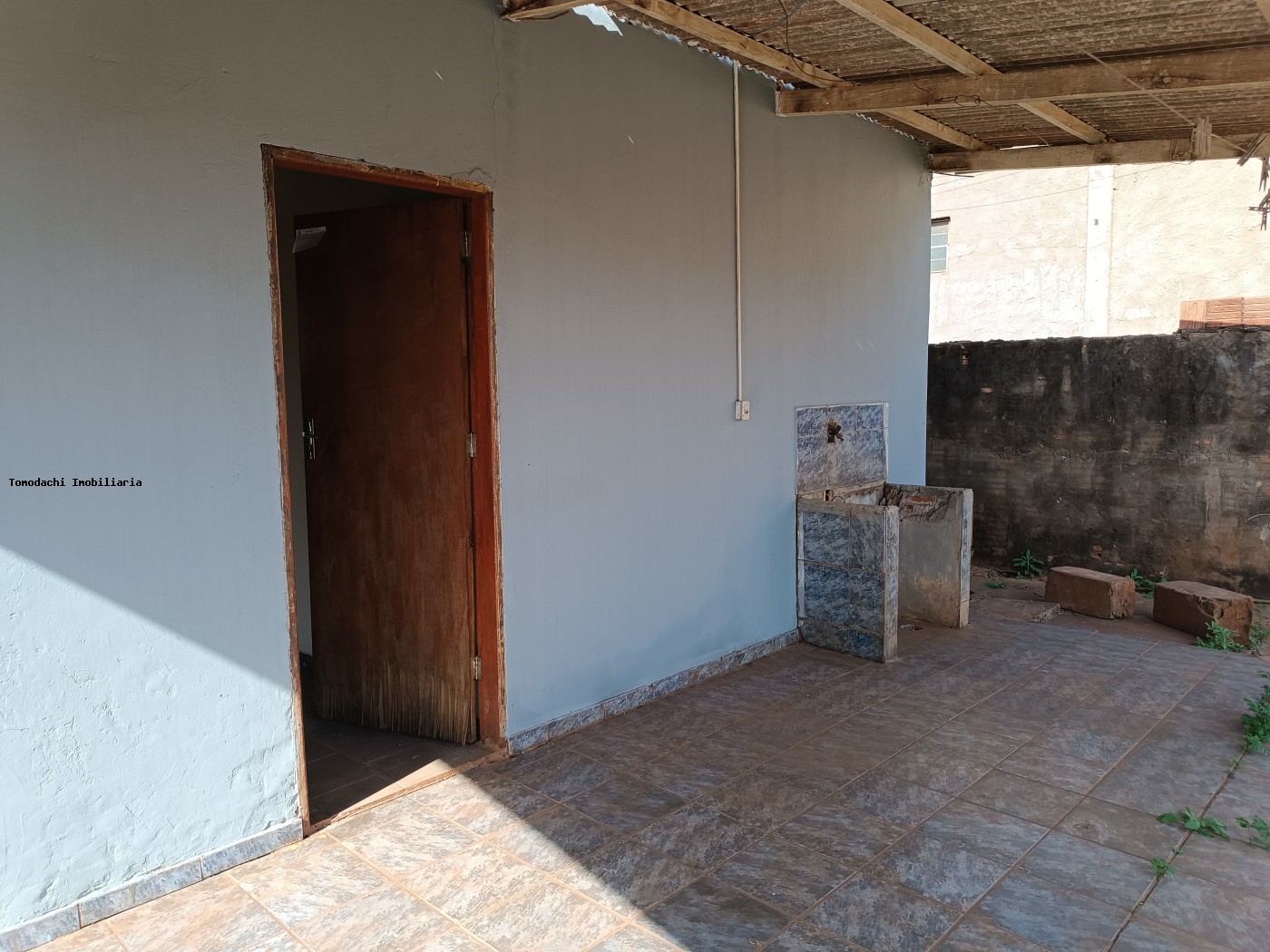 Casa para alugar com 2 quartos, 250m² - Foto 7