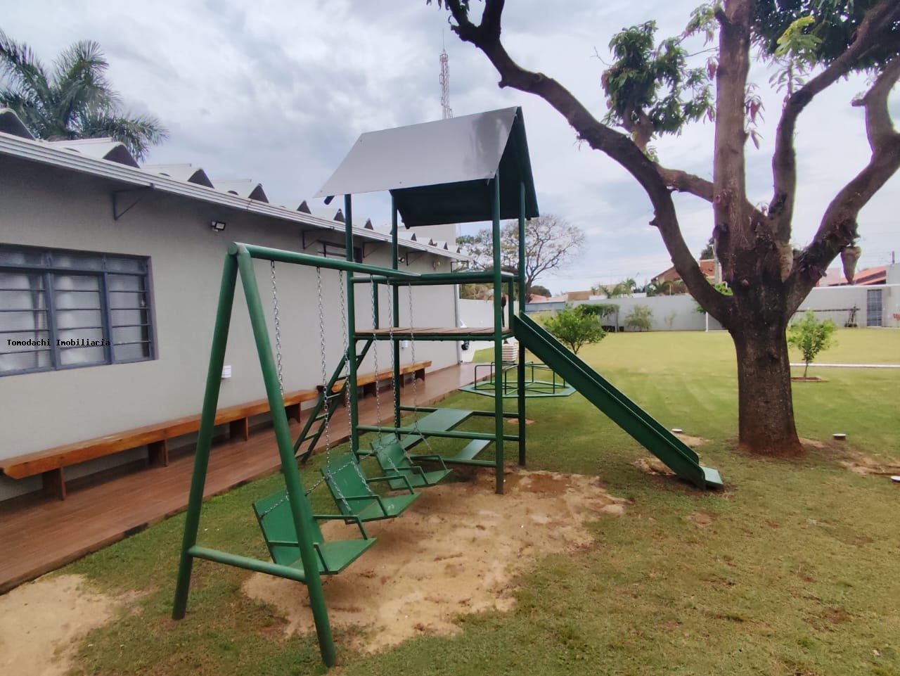 Casa para alugar com 2 quartos, 750m² - Foto 10