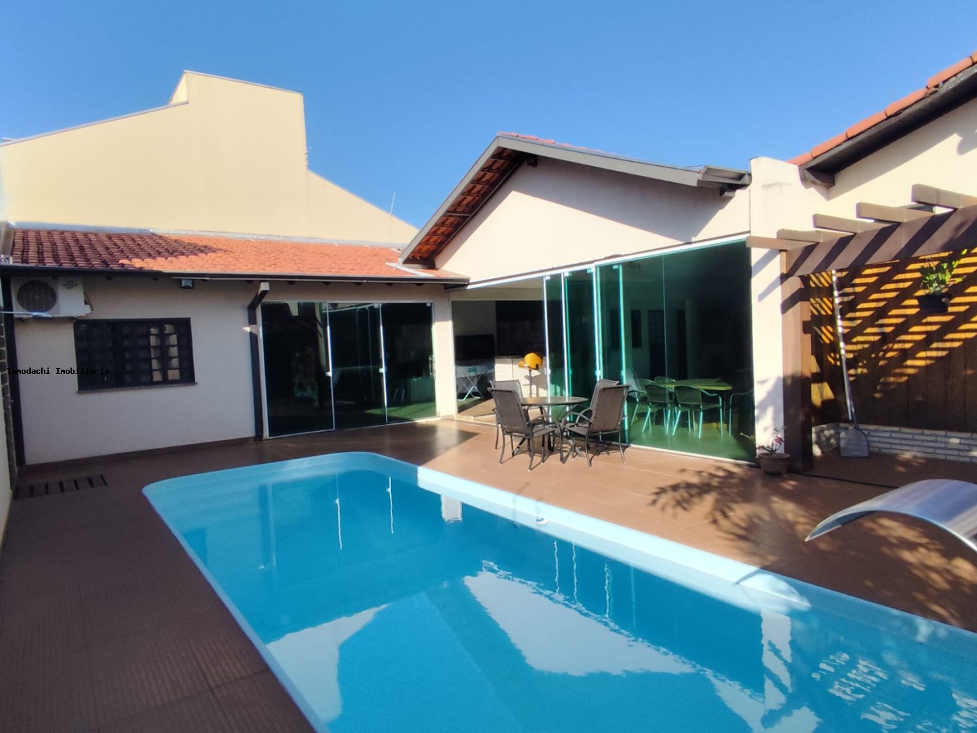 Casa, 3 quartos, 400 m² - Foto 1